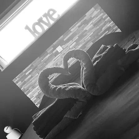 Loft De Waroux Apartment *