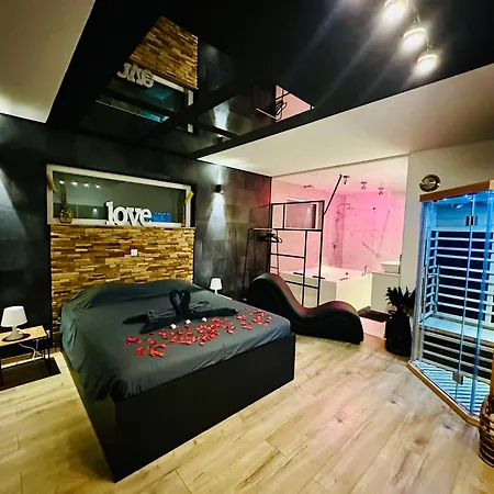 Loft De Waroux Lejlighed